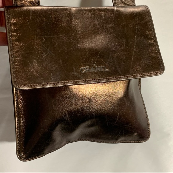 authentic CHANEL metalic copper calfskin crossbody bag $2800 - Picture 4 of 14